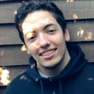 Muy prolijo el local y también muy buena la atención que tienen con los alumnos, muy recomendado!